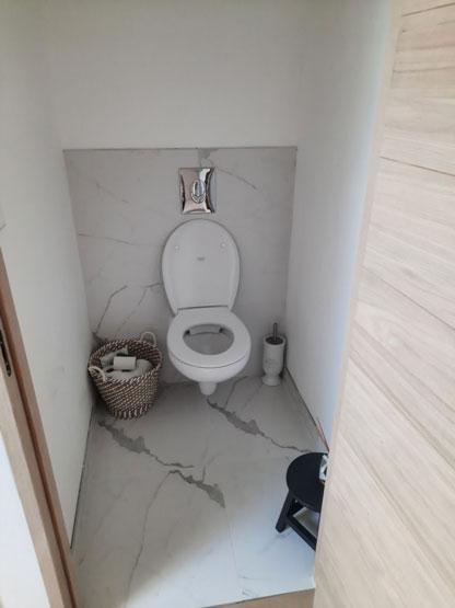 Carrelage mur et sol WC